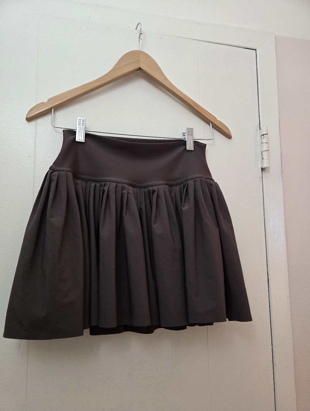 ALO Chocolate Brown Skort